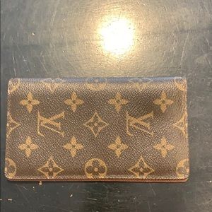 Louis Vuitton Checkbook